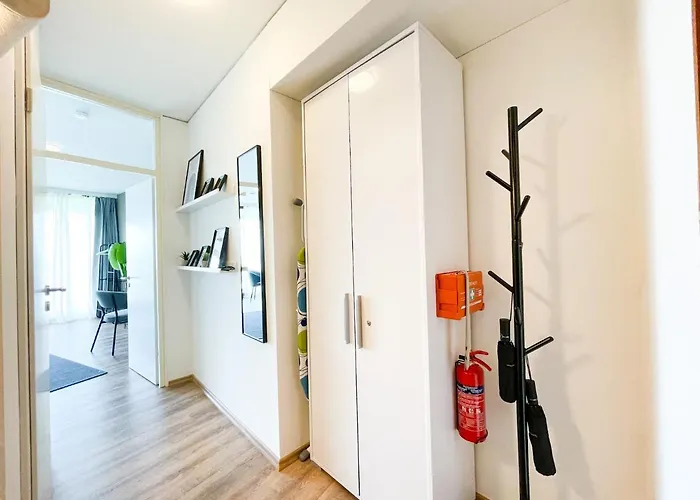 Uniqe - Sky-tv - 23 Og - Stadtblick - Kongress * Augusta