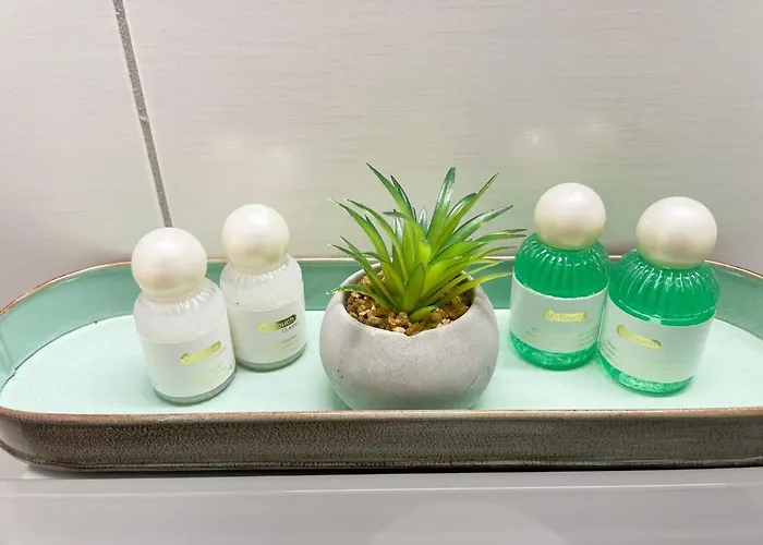 Uniqe - Sky-tv - 23 Og - Stadtblick - Kongress Augusta